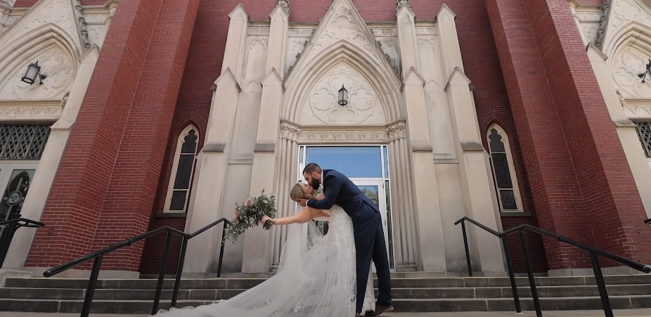 Bride and groom at New Vintage Place