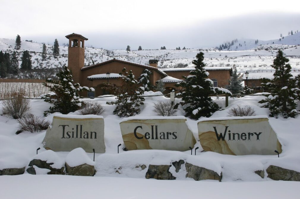 Tsillan Cellars Winery & Vineyards