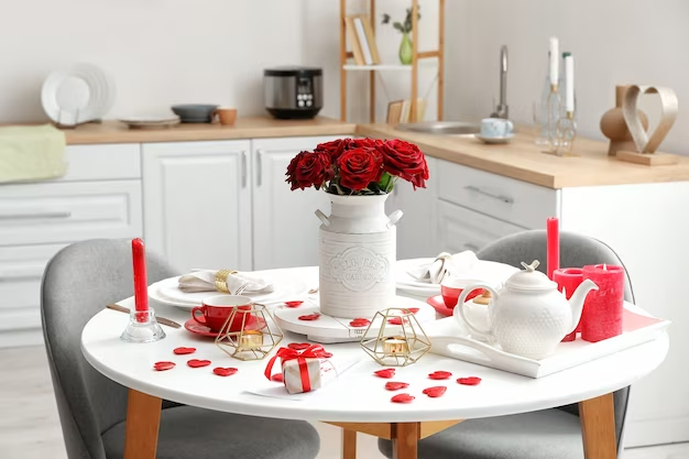Romantic Home Dining Table Arrangement